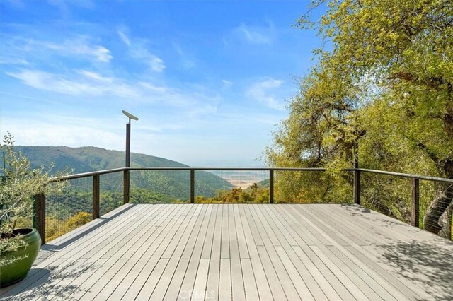 30140 Tuttle Ct, Tehachapi, CA 93561 - wooden deck featuring a mountain view