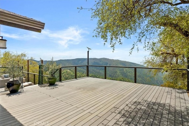 30140 Tuttle Ct, Tehachapi, CA 93561 - deck with a mountain view