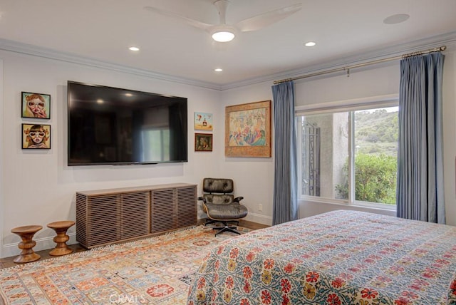 5594 Avenida Sosiega W Unit B, Laguna Woods, CA 92637 - bedroom with baseboards, recessed lighting, crown molding, and a ceiling fan