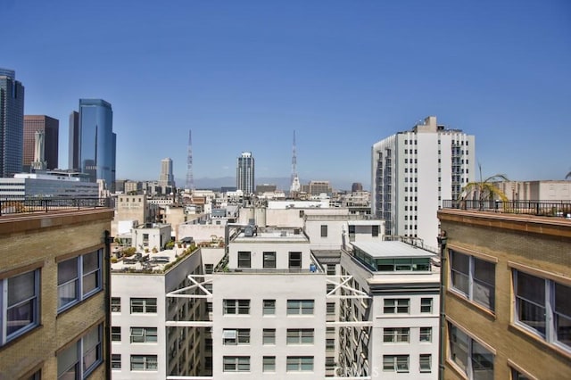215 W 7th St Unit 803, Los Angeles, CA 90014 - city view