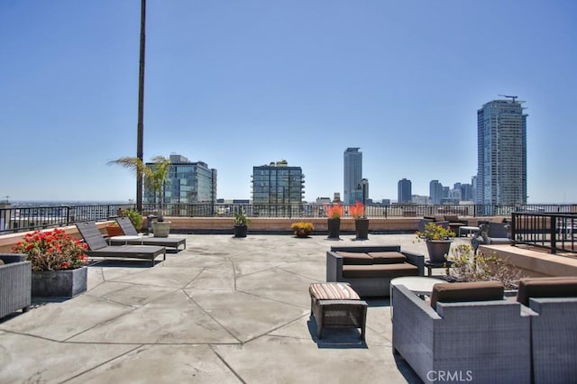 215 W 7th St Unit 803, Los Angeles, CA 90014 - view of patio with a skyline view