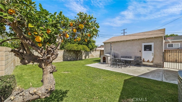 6048 Fidler Ave, Lakewood, CA 90712 - view of yard featuring a patio
