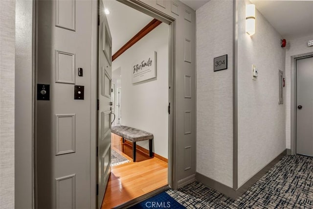 450 N Oakhurst Dr Unit 304, Beverly Hills, CA 90210 - view of hall