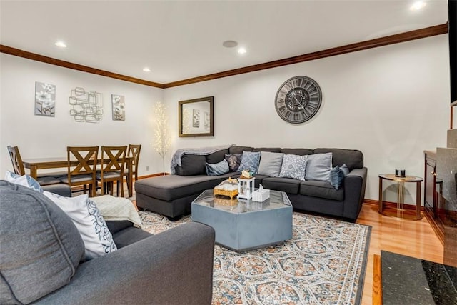 450 N Oakhurst Dr Unit 304, Beverly Hills, CA 90210 - living area featuring ornamental molding, wood finished floors, baseboards, and recessed lighting