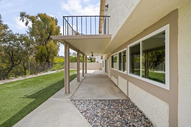 223 Cottingham Ct, Oceanside, CA 92054 - fenced backyard with a patio