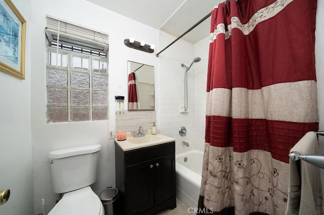 1125 W 129th St, Gardena, CA 90247 - full bathroom with vanity, shower / bathtub combination with curtain, and toilet