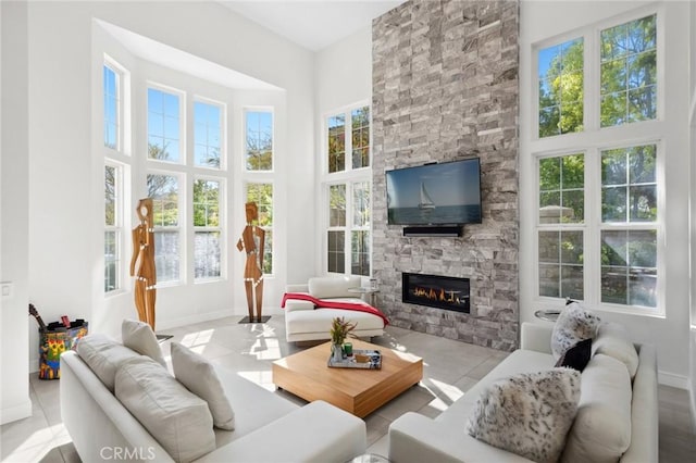 3 Bridgeport Rd, Newport Coast, CA 92657 - interior space with plenty of natural light