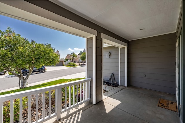balcony with a porch