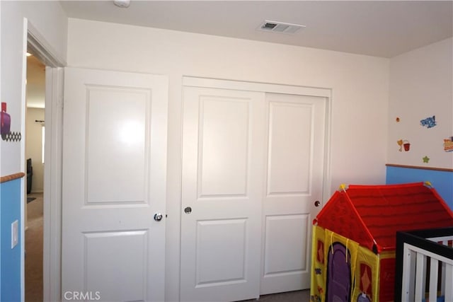 1322 Division Ct, Hemet, CA 92543 - carpeted bedroom featuring a closet