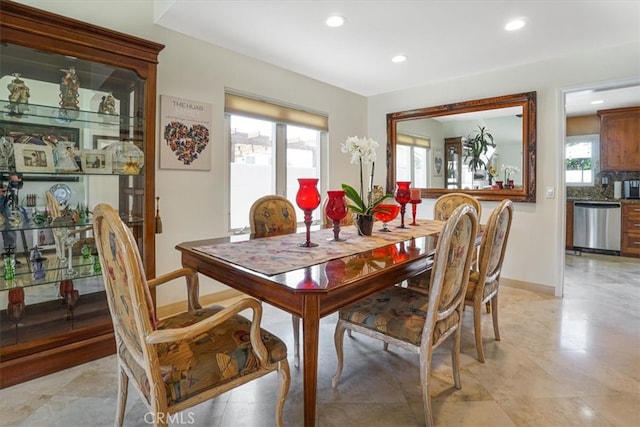 4433 E Justice Cir, Orange, CA 92869 - dining room featuring baseboards and recessed lighting
