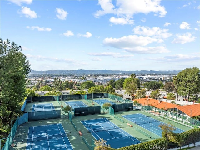 drone / aerial view featuring a mountain view