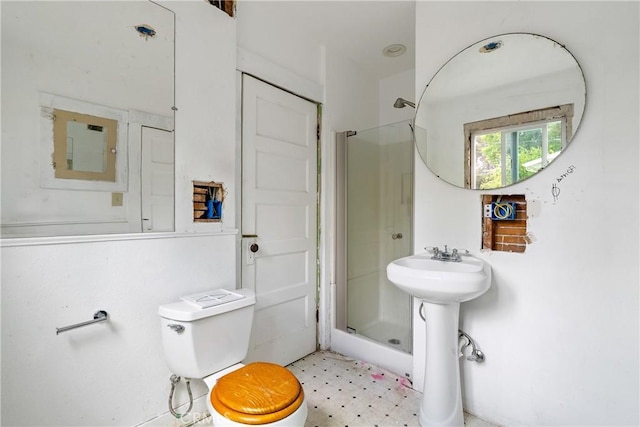 9235 Poplar St, Atascadero, CA 93422 - bathroom with a stall shower, tile patterned floors, toilet, and a sink