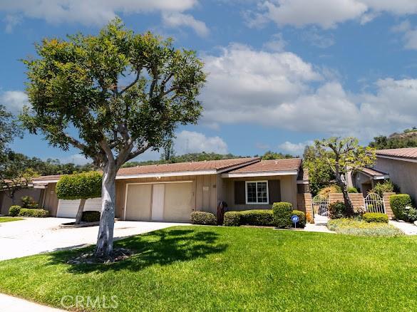 909 Shady Ln, Glendora, CA 91740 - single story home with a garage and driveway