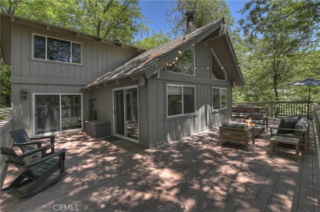 28805 N Shore Rd, Lake Arrowhead, CA 92352 - deck with an outdoor living space