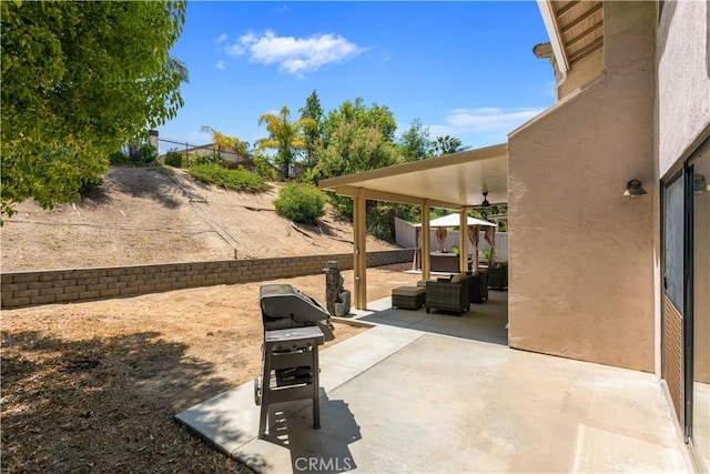 41787 Humber Dr, Temecula, CA 92591 - view of patio with ceiling fan and a fenced backyard