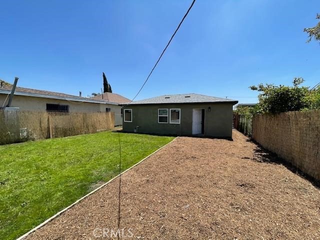 1539 E 87th St, Los Angeles, CA 90002 - view of back of property