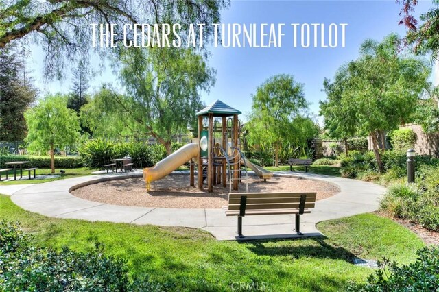 473 Periwinkle St, Fullerton, CA 92835 - view of community jungle gym