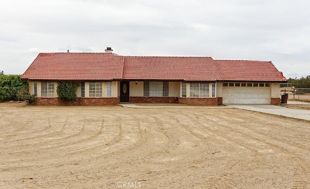 9229 Verbena Rd, Oak Hills, CA 92344 - photo 1