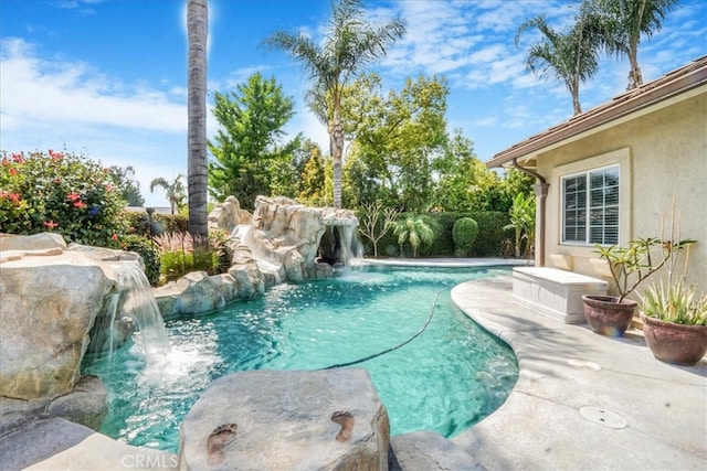view of outdoor pool