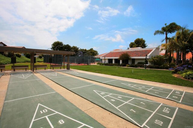 4905 Alicante Way, Oceanside, CA 92056 - surrounding community with shuffleboard