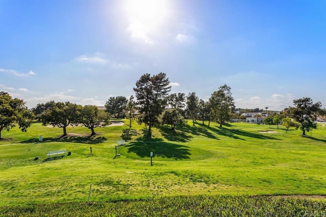 4905 Alicante Way, Oceanside, CA 92056 - view of community with a yard