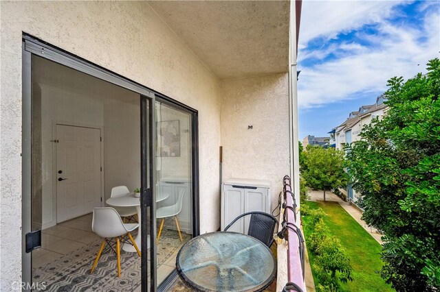 730 W 4th St Unit 307, Long Beach, CA 90802 - view of balcony