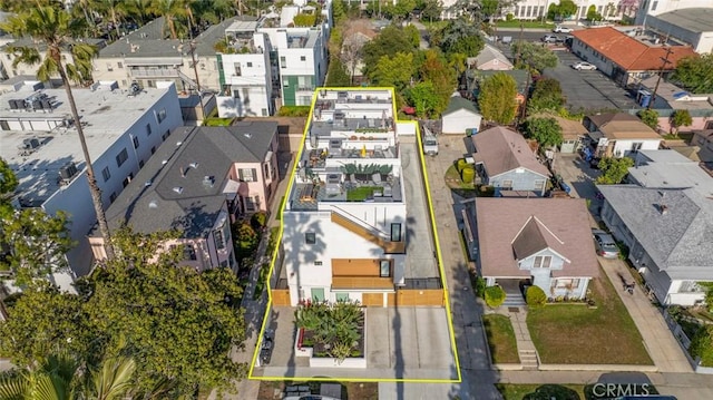 birds eye view of property featuring a residential view
