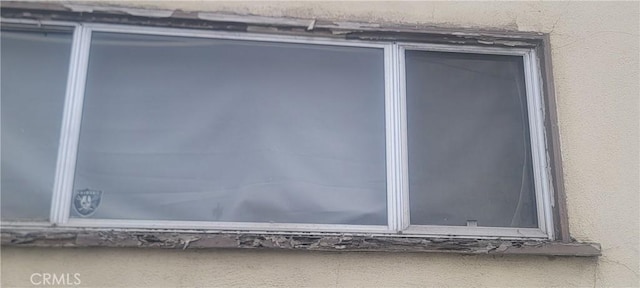 details with stucco siding