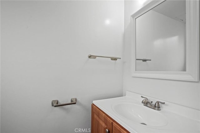 9867 Cornwall Dr, Huntington Beach, CA 92646 - bathroom featuring vanity