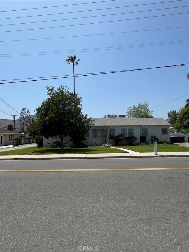 5214 Golden Ave, Riverside, CA 92505 - view of front facade