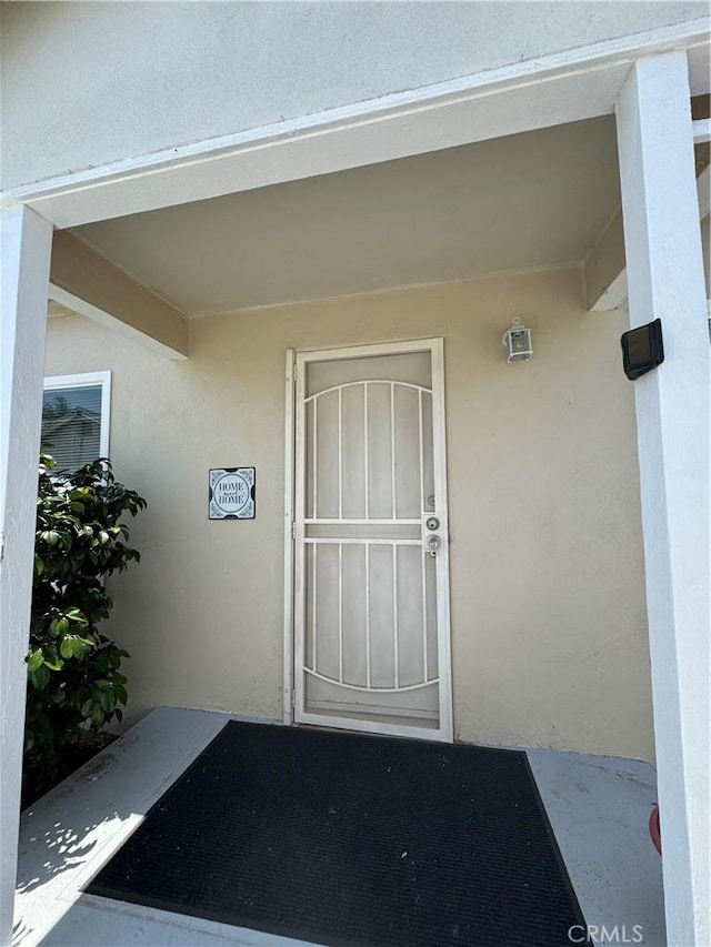 5214 Golden Ave, Riverside, CA 92505 - view of exterior entry with stucco siding