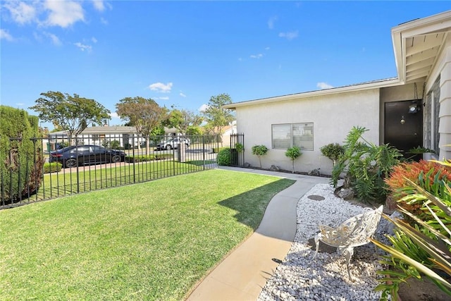 view of yard featuring fence