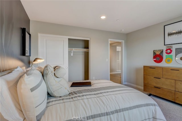 30973 Avenida Ramblas, Highland, CA 92346 - bedroom featuring baseboards, carpet, a closet, and recessed lighting