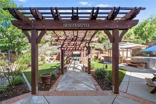 26544 Mahonia Way, Murrieta, CA 92562 - surrounding community with a pergola, a fenced backyard, and a patio area