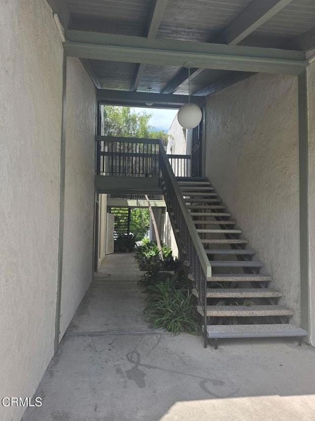 5514 Armitos Ave Unit 64, Goleta, CA 93117 - view of staircase