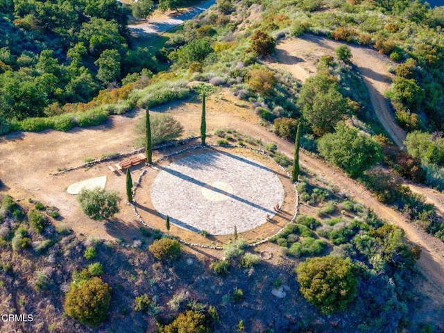 aerial view of property and surrounding area