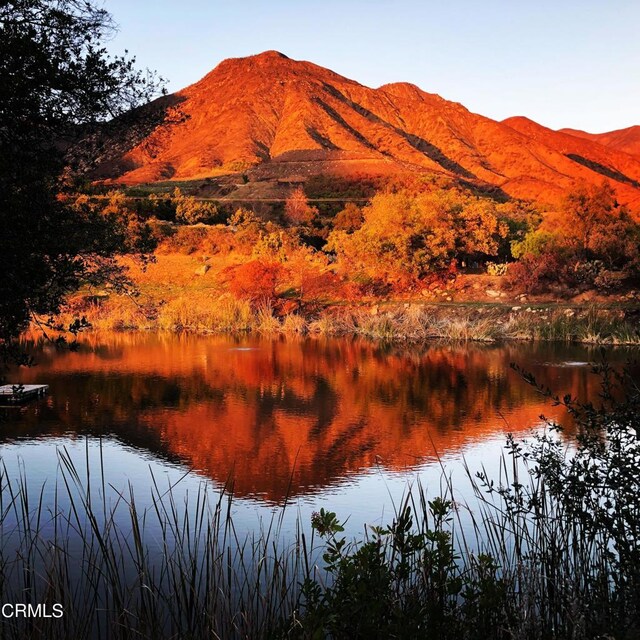 2800 Hermitage Rd, Ojai, CA 93023 - view of mountain background featuring a large body of water