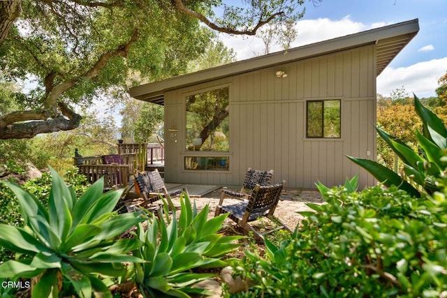 2800 Hermitage Rd, Ojai, CA 93023 - view of side of property