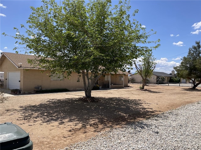 20631 Zuni Rd, Apple Valley, CA 92307 - view of front of property