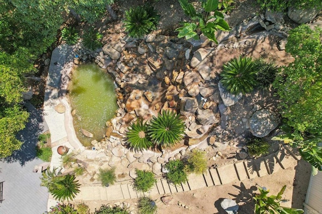 944 Rainbow Crest Rd, Fallbrook, CA 92028 - aerial view of property's location with a garden pond