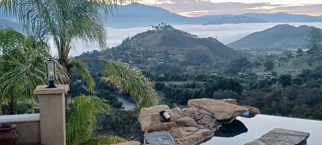 944 Rainbow Crest Rd, Fallbrook, CA 92028 - view of mountain background