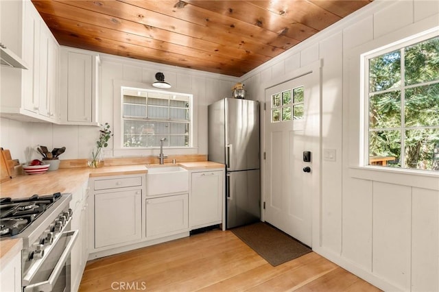 963 Chateau Dr, Crestline, CA 92325 - photo 9