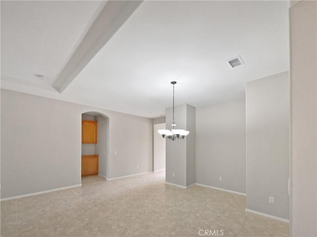 unfurnished room featuring visible vents, arched walkways, baseboards, a chandelier, and light floors