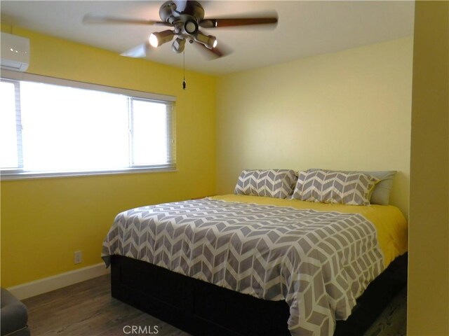 2669 W Russell Ave, Anaheim, CA 92801 - photo 41