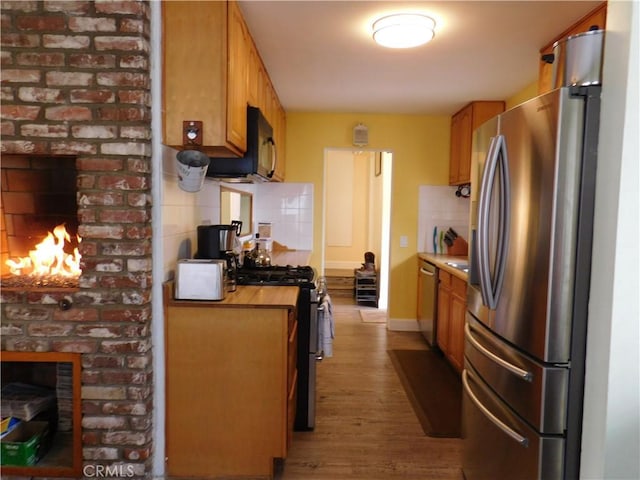 2669 W Russell Ave, Anaheim, CA 92801 - photo 11