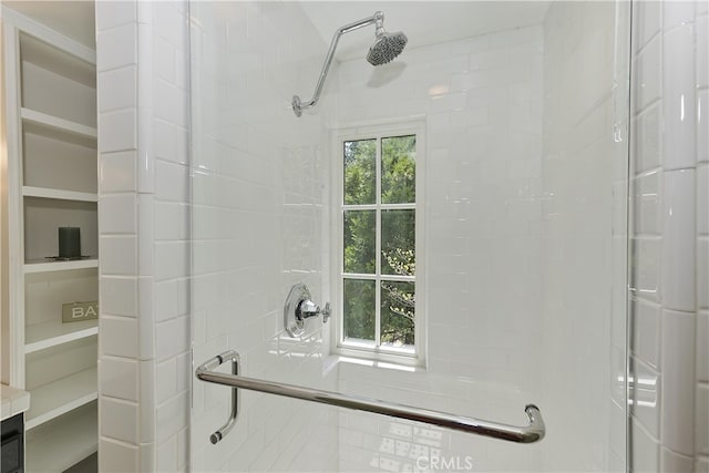 242 Holiday Dr, Lake Arrowhead, CA 92352 - full bath with a stall shower