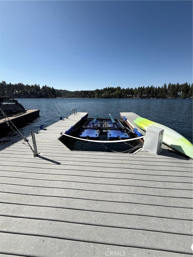 242 Holiday Dr, Lake Arrowhead, CA 92352 - dock featuring a water view