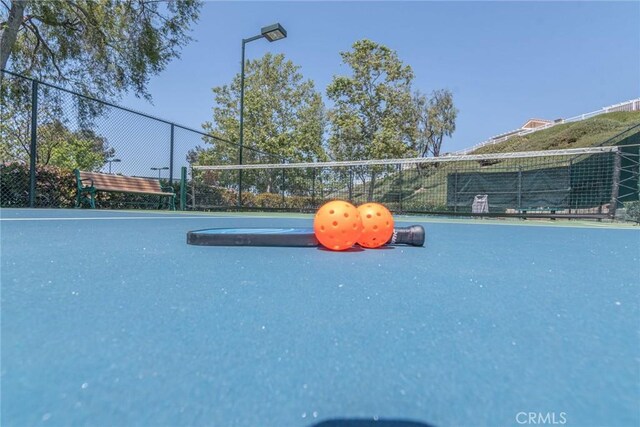 39312 Beringer Dr, Murrieta, CA 92563 - view of home's community with fence