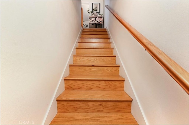 360 Obispo Ave Unit 15, Long Beach, CA 90814 - view of stairs