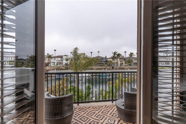 4027 W Hemlock St, Oxnard, CA 93035 - view of balcony
